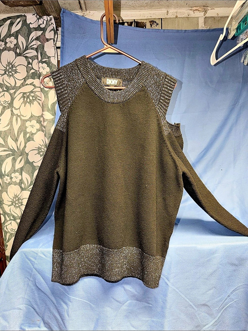 DKNY Metallic Cold-Shoulder Sweater Black XL